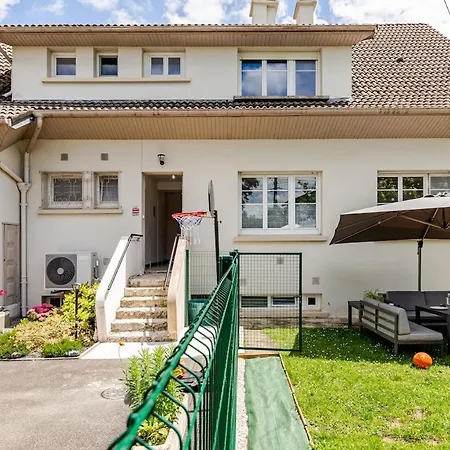 Privée Chez L' Habitant Pour 4 Personnes Habitación en casa particular Lourdes
