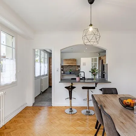Privee Chez L' Habitant Pour 4 Personnes Lourdes