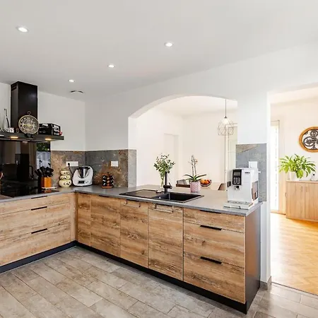 Privee Chez L' Habitant Pour 4 Personnes